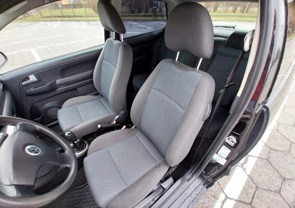 Volkswagen Fox cena 8800 przebieg: 218000, rok produkcji 2008 z Pobiedziska małe 667